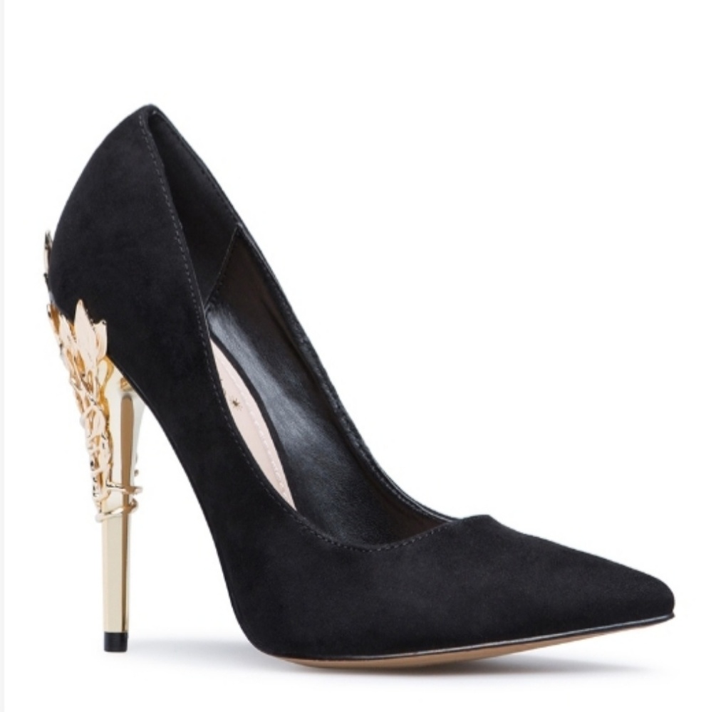 High heels - Picture 2 of 3